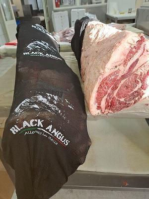 CARRE'BLACK ANGUS ITALIA KG.30+